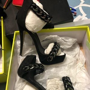 Paperfox black stilettos size 9